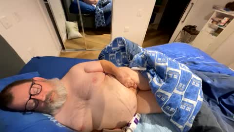 Snapshot of h20976 chatting on October 2, 2:35 pm h20976 online show from October 2, 2:35 pm