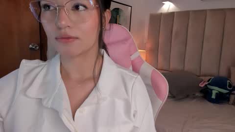 haathorx online show from November 7, 8:20 pm