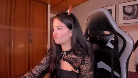 haathorx online show from December 3, 2:48 pm