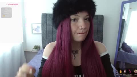 Snapshot of hadde01 chatting on November 30, 1:48 pm Hadde online show from November 30, 1:48 pm