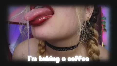 Snapshot of haelycute chatting on October 7, 11:29 am Haely online show from October 7, 11:29 am