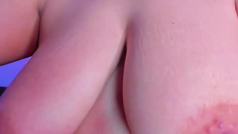 Stacy  online show from February 28, 1:14 pm