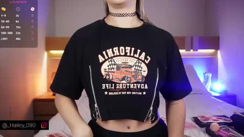 Snapshot of hailey_09 chatting on November 27, 3:47 pm Hailey online show from November 27, 3:47 pm