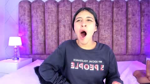 Haileymiler online show from February 14, 10:07 am