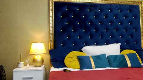 Snapshot of haileymoon85 chatting on January 9, 7:21 am Hailey online show from January 9, 7:21 am