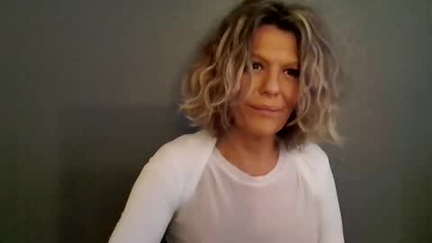 Hailey online show from February 23, 7:55 pm