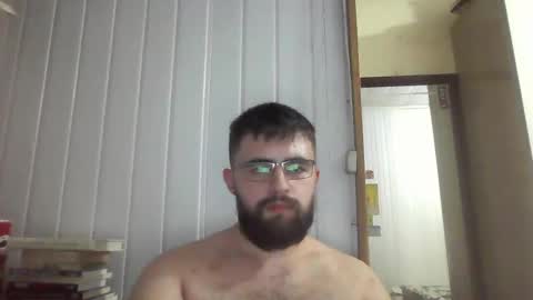 Snapshot of hairy_man_69_ chatting on December 27, 5:42 am horny online show from December 27, 5:42 am