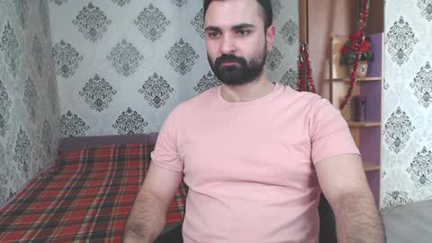 Snapshot of hairy_tyler666 chatting on January 5, 10:43 am Hairy Tyler online show from January 5, 10:43 am