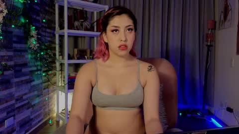 Snapshot of hairyandsexysalma chatting on March 7, 2:36 am SALMA online show from March 7, 2:36 am