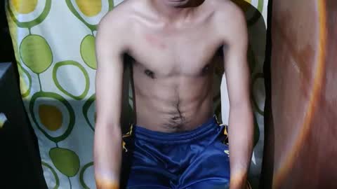 hairyhugecock_22 online show from October 22, 12:00 am