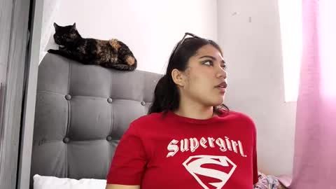 hairylatiingoddess online show from February 25, 7:23 pm