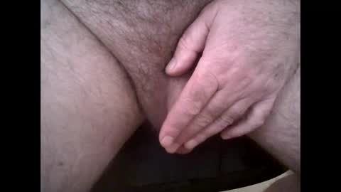 Snapshot of hairyman007 chatting on December 15, 10:30 am hairyman007 online show from December 15, 10:30 am