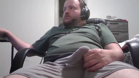 hairymikey online show from April 12, 4:28 am