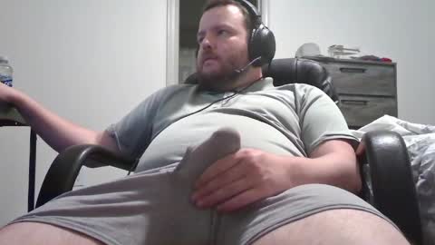 hairymikey online show from April 18, 5:55 am