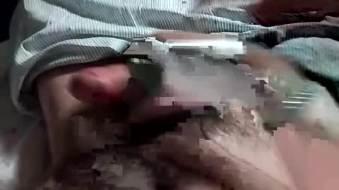 Snapshot of hairypenisfun chatting on December 30, 1:15 am hairypenisfun online show from December 30, 1:15 am