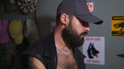 HairyRobXxX online show from November 19, 4:40 pm