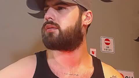 HairyRobXxX online show from February 13, 4:36 pm