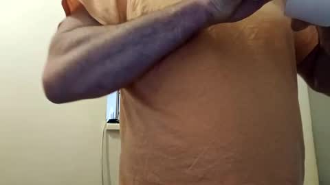 Snapshot of hakfin666 chatting on January 5, 7:49 am hakfin666 online show from January 5, 7:49 am