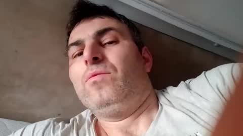 Snapshot of hakfin666 chatting on January 27, 7:35 am hakfin666 online show from January 27, 7:35 am