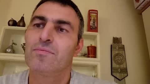 Snapshot of hakfin666 chatting on October 15, 5:35 pm hakfin666 online show from October 15, 5:35 pm