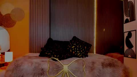 Snapshot of halaana_tendeer chatting on December 3, 12:03 pm halaana tendeer online show from December 3, 12:03 pm