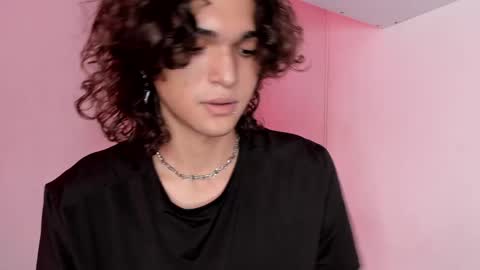 Snapshot of halan_jr chatting on December 6, 6:50 pm halan online show from December 6, 6:50 pm