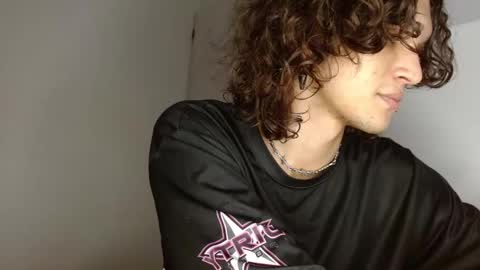 Snapshot of halan_jr chatting on December 20, 7:55 am halan online show from December 20, 7:55 am