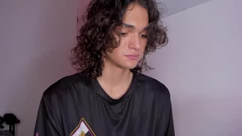 Snapshot of halan_jr chatting on January 17, 9:39 pm halan online show from January 17, 9:39 pm