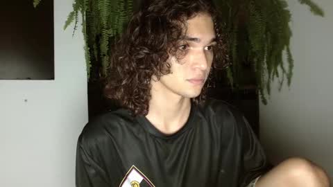 Snapshot of halan_jr chatting on January 31, 7:29 am halan online show from January 31, 7:29 am