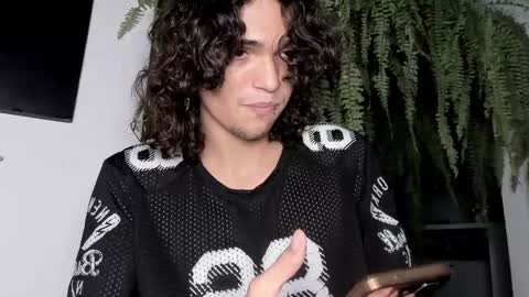 Snapshot of halan_jr chatting on February 4, 6:36 am halan online show from February 4, 6:36 am