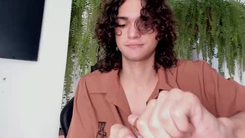 Snapshot of halan_jr chatting on February 7, 5:40 pm halan online show from February 7, 5:40 pm