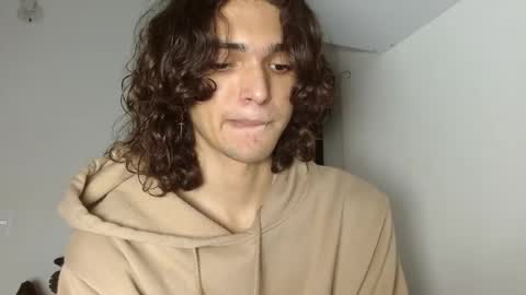 Snapshot of halan_jr chatting on February 12, 5:58 am halan online show from February 12, 5:58 am