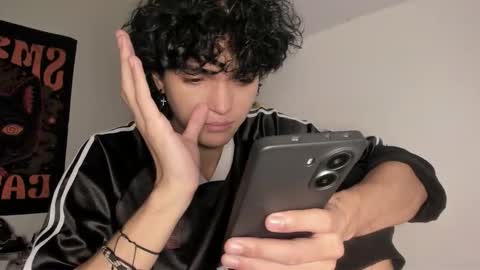 Snapshot of halan_jr chatting on September 15, 11:05 pm halan online show from September 15, 11:05 pm