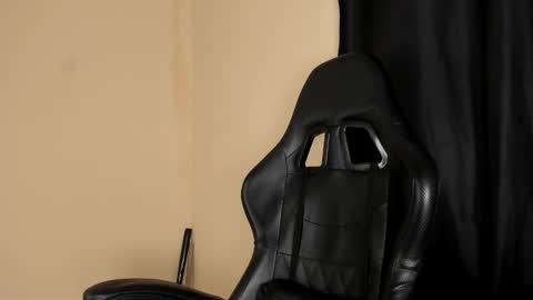 Snapshot of halan_jr chatting on October 17, 5:54 am halan online show from October 17, 5:54 am