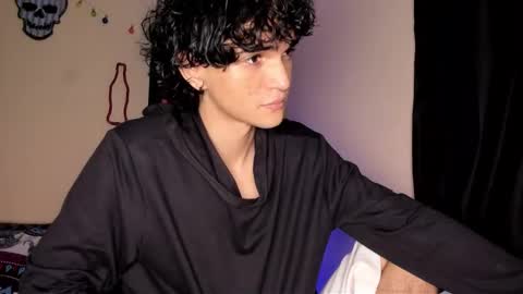 Snapshot of halan_jr chatting on November 26, 9:05 pm halan online show from November 26, 9:05 pm