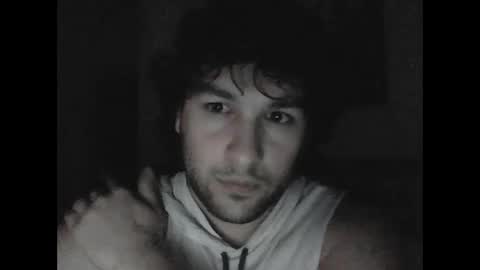 Snapshot of halfblood18 chatting on December 21, 2:41 am halfblood18 online show from December 21, 2:41 am