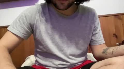 Snapshot of halfblood18 chatting on September 15, 2:00 am halfblood18 online show from September 15, 2:00 am