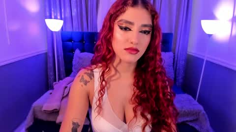 Halls Red online show from December 6, 9:02 pm