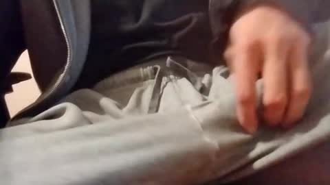 halo3489 online show from December 2, 7:36 am