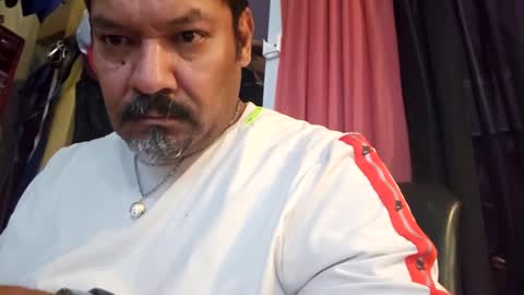 Snapshot of hammybone74 chatting on January 22, 9:35 am Hammy online show from January 22, 9:35 am