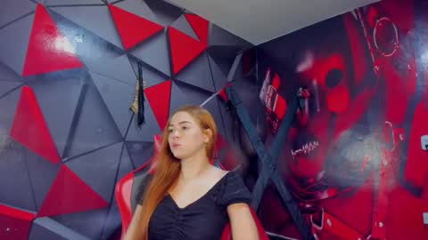 Hana and Zeta online show from November 29, 12:19 pm