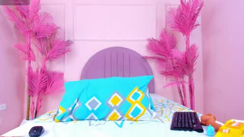 hanaahquinn online show from February 28, 2:31 pm