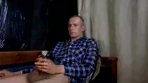 Snapshot of handicraft_07081991 chatting on September 18, 2:02 am handicraft_07081991 online show from September 18, 2:02 am