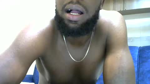 Snapshot of handsome_king30 chatting on January 6, 6:58 am handsome king online show from January 6, 6:58 am
