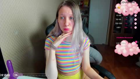 Snapshot of handsome_whale chatting on February 20, 10:37 pm Mila online show from February 20, 10:37 pm