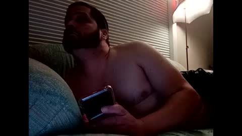 Snapshot of handsomedaddy198923 chatting on September 20, 7:09 am handsomedaddy198923 online show from September 20, 7:09 am