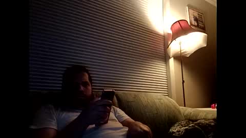 Snapshot of handsomedaddy198923 chatting on September 24, 7:12 am handsomedaddy198923 online show from September 24, 7:12 am