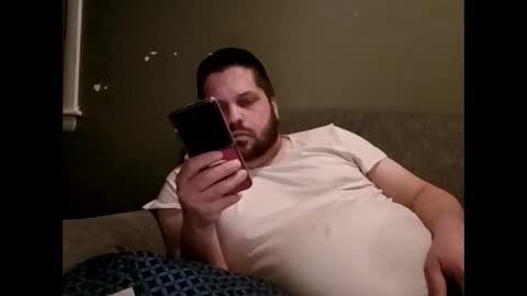 Snapshot of handsomedaddy198924 chatting on February 3, 9:25 am Handsomedaddy198923 online show from February 3, 9:25 am