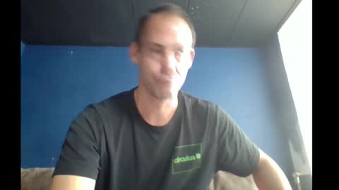 handsomeguy4ever online show from October 7, 1:52 pm