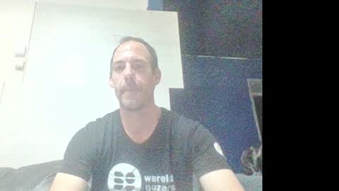 handsomeguy4ever online show from October 23, 9:02 pm